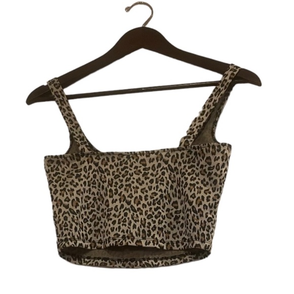 Forever 21 Women’s Brown Animal Print Crop Top Size M - Picture 2 of 4